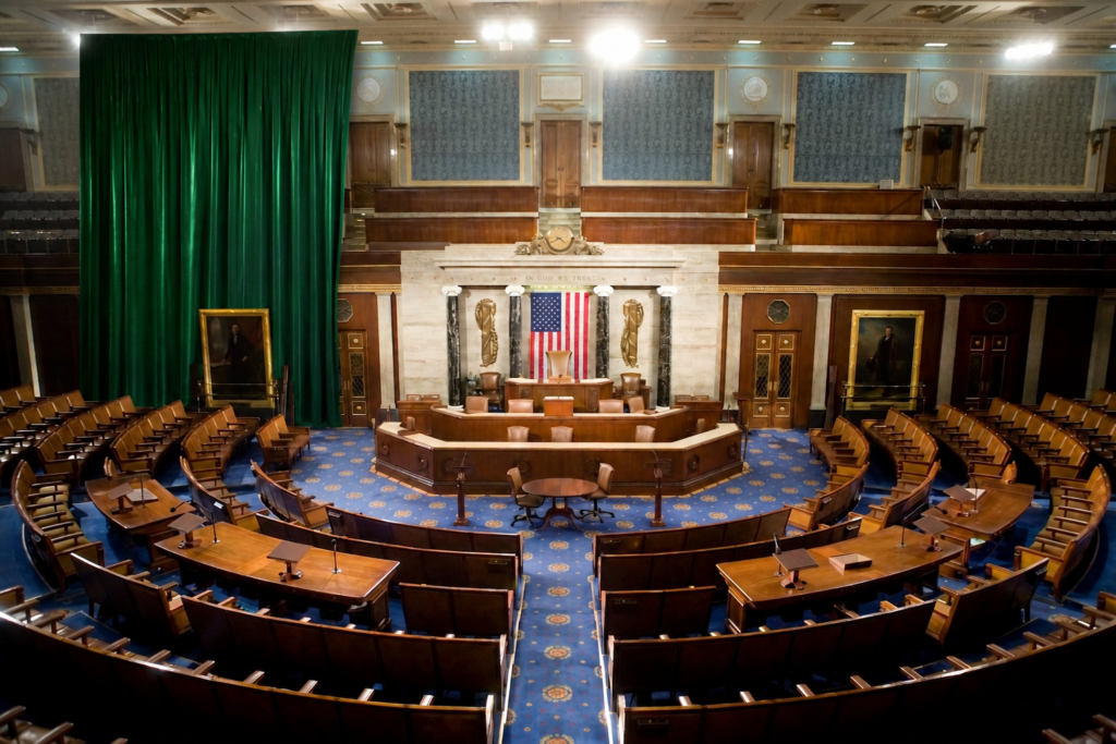 Mysterious green curtain appears in the Senate Chamber after Mitch Mcconnell’s return